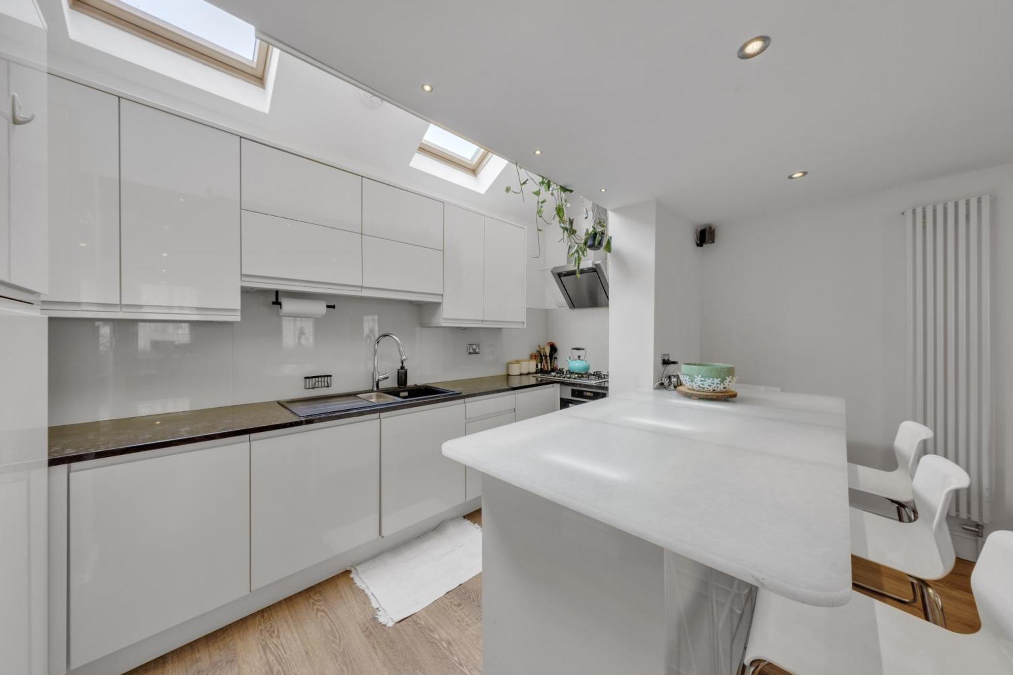 Mews House In Maida Hill With Free Parking Villa London Exterior photo